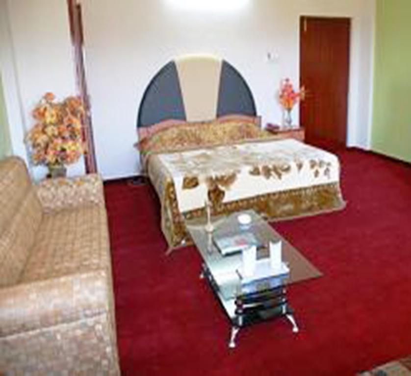 Hotel Rajshree Pushkar Extérieur photo